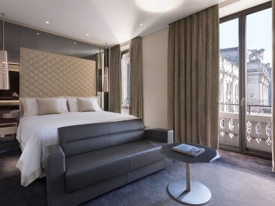 bedroom - hotel excelsior gallia - milan, italy