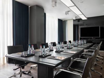 conference room - hotel excelsior gallia - milan, italy