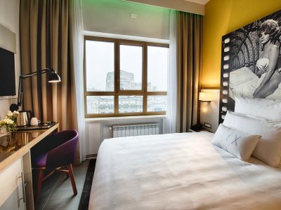 bedroom 4 - hotel nyx hotel milan - milan, italy