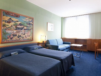 bedroom 2 - hotel galileo - milan, italy