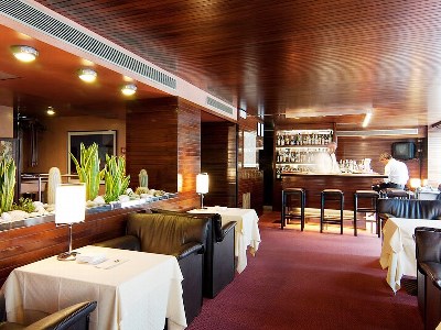 bar 1 - hotel galileo - milan, italy