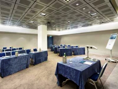 conference room 1 - hotel tocq hotel - milan, italy