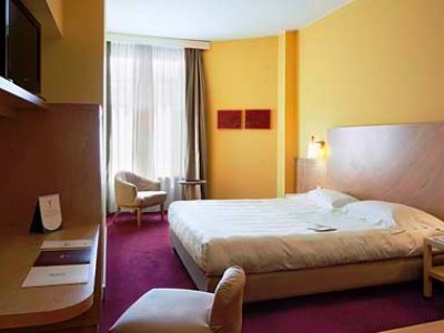 bedroom 2 - hotel tocq hotel - milan, italy