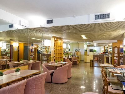 lobby - hotel best western liberta - modena, italy