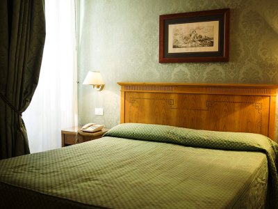 bedroom 2 - hotel del real orto botanico - naples, italy