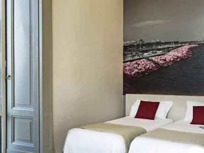 bedroom 3 - hotel b and b hotel napoli - naples, italy