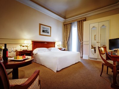 bedroom - hotel grand hotel et des palmes - palermo, italy