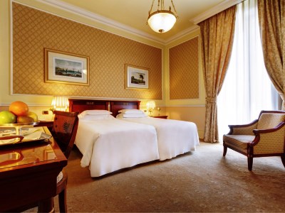 bedroom 2 - hotel grand hotel et des palmes - palermo, italy