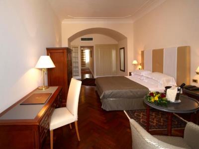 bedroom 3 - hotel grand piazza borsa - palermo, italy
