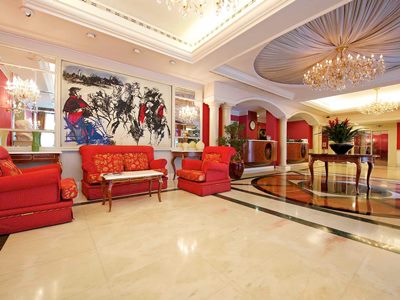lobby - hotel mercure parma stendhal - parma, italy