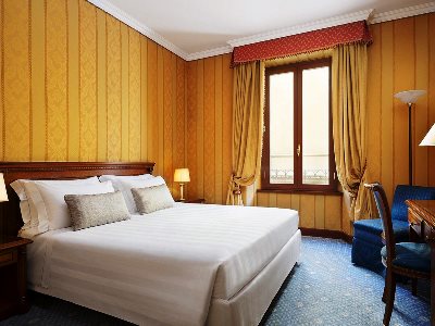 bedroom 1 - hotel sina brufani - perugia, italy