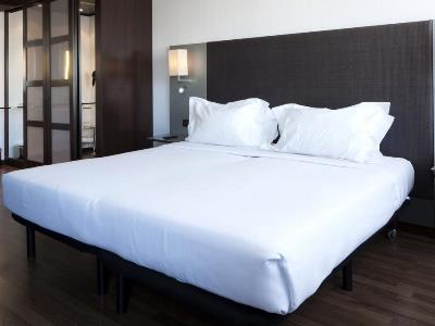 bedroom - hotel ac hotel pisa - pisa, italy