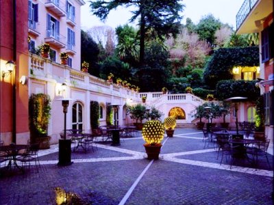 exterior view - hotel de russie - rome, italy