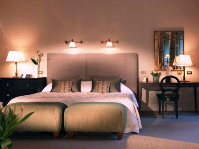 bedroom - hotel de russie - rome, italy