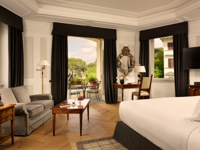 bedroom - hotel splendide royal - rome, italy