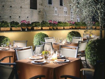 restaurant - hotel capo d'africa - colosseo - rome, italy