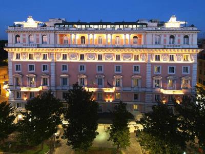 exterior view - hotel marriott grand flora - rome, italy