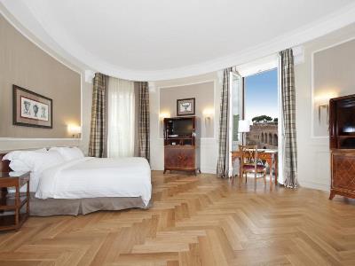 bedroom 5 - hotel marriott grand flora - rome, italy