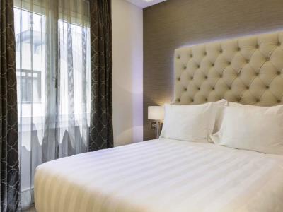 bedroom 2 - hotel aleph - rome, italy
