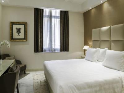 bedroom 3 - hotel aleph - rome, italy
