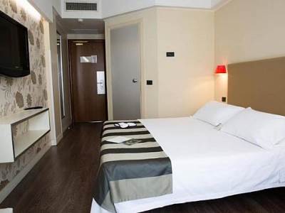 bedroom 1 - hotel roma tor vergata - rome, italy