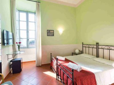 bedroom 2 - hotel domus sessoriana - rome, italy