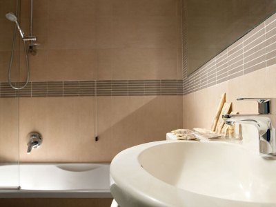 bathroom - hotel ardeatina park - rome, italy