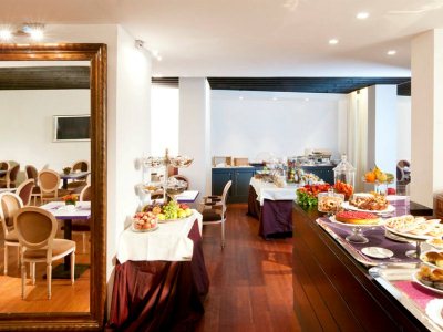 restaurant 1 - hotel fenix - rome, italy