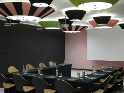 conference room - hotel grand hotel palace - rome, italy