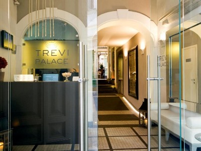 Trevi Palace Luxury Inn