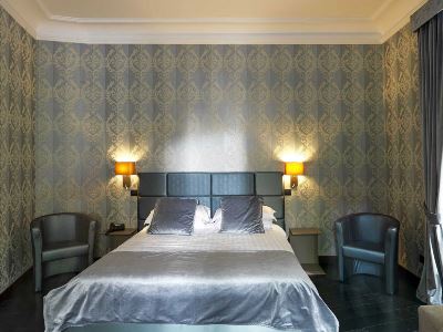 bedroom 1 - hotel via veneto suites - rome, italy