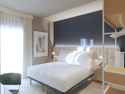 bedroom - hotel adesso - rome, italy