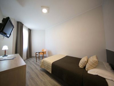 standard bedroom - hotel mediterranea - salerno, italy