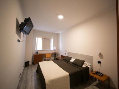 standard bedroom 1 - hotel mediterranea - salerno, italy