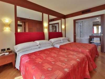 suite - hotel best western nationale - san remo, italy