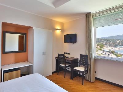 bedroom 3 - hotel best western regina elena - santa margherita ligure, italy
