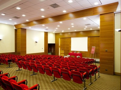 conference room 1 - hotel four points by sheraton siena - siena, italy