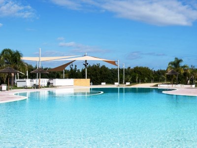 outdoor pool - hotel le residenze archimede - siracusa, italy