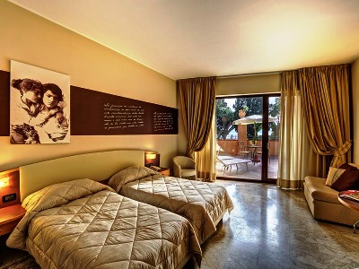 bedroom 2 - hotel hotel ariston - taormina, italy
