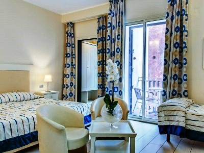 bedroom 3 - hotel hotel ariston - taormina, italy