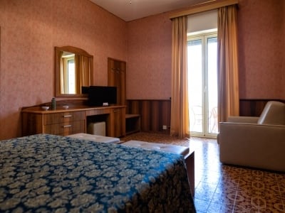 bedroom 1 - hotel taormina park - taormina, italy