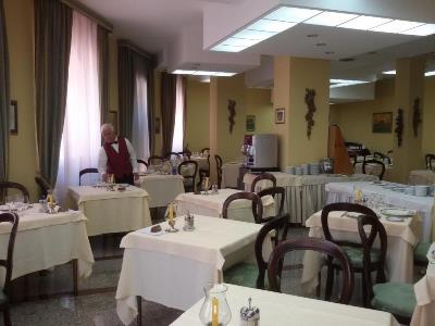 restaurant - hotel ipanema - taormina, italy