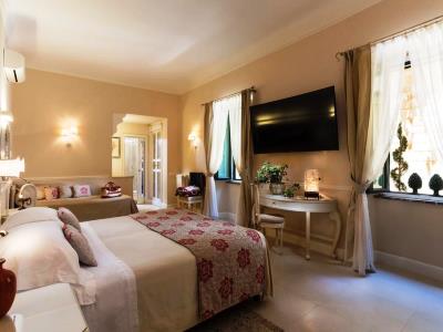 bedroom 2 - hotel villa belvedere - taormina, italy