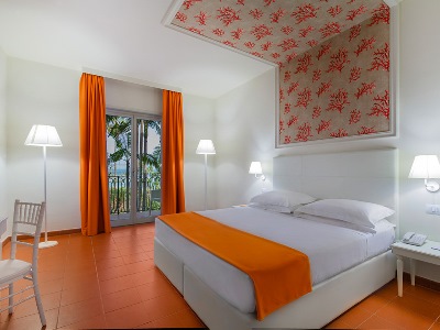 bedroom 2 - hotel caparena - taormina, italy