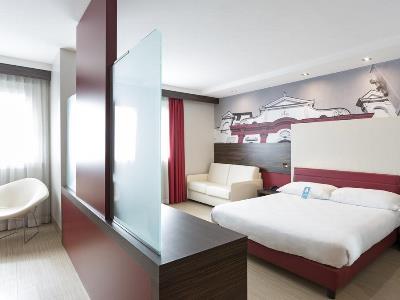 bedroom 3 - hotel b and b hotel - trento, italy