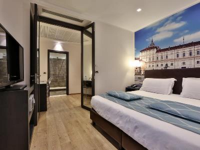 bedroom - hotel best western plus genova - turin, italy