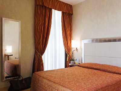 bedroom - hotel best western crystal palace - turin, italy
