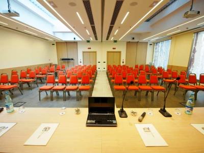 conference room 3 - hotel best western luxor - turin, italy