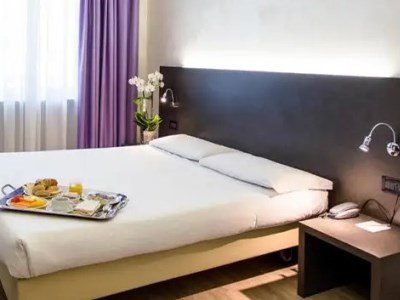 bedroom 2 - hotel b and b hotel borgaro torinese - turin, italy