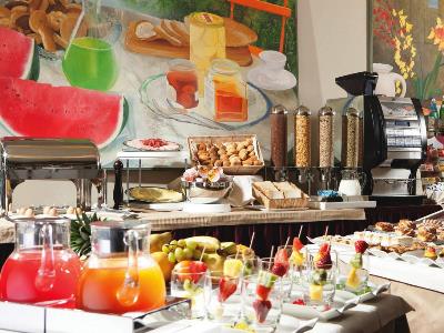 breakfast room 1 - hotel best western continental - udine, italy